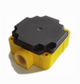 RS232 jadapordi AGV käru maamärk RFID-andur roboti positsioneerimise RFID-sildi lugeja