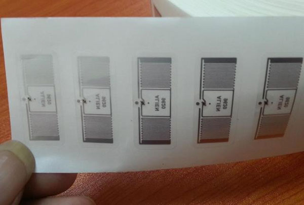 UHF elektrooniline silt RFID-silt märgsisendiga UHF-silt RFID elektrooniline silt H4 silt 4